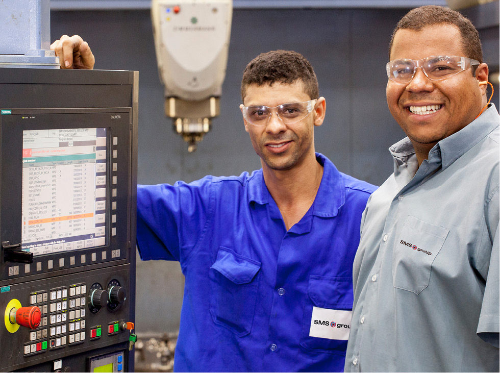 SMSgroup Image Field services and technical support Image