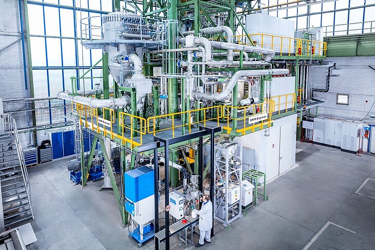 Powder atomization plant